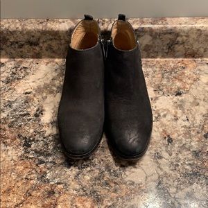 *SOLD* Black Leather Ankle Boots